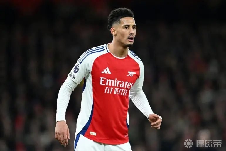  英超赛程吃紧，阿森纳窗口期迎来里程碑，气氛紧张，团队化学反应显著