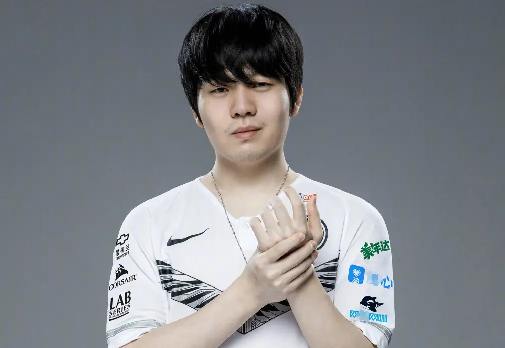 关于Rookie新星比分优势明显表现惊艳，IG未来可期！的信息