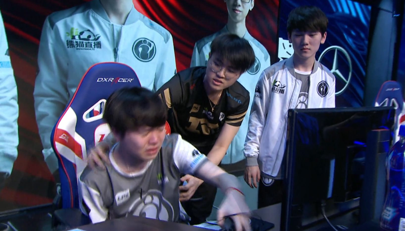 蜂鸟电竞-关于Rookie遭遇五连败，IG教练面临压力！的信息